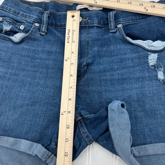 Levi's Women's Mid Length Distressed Denim Shorts Size 32 - Picture 7 of 8